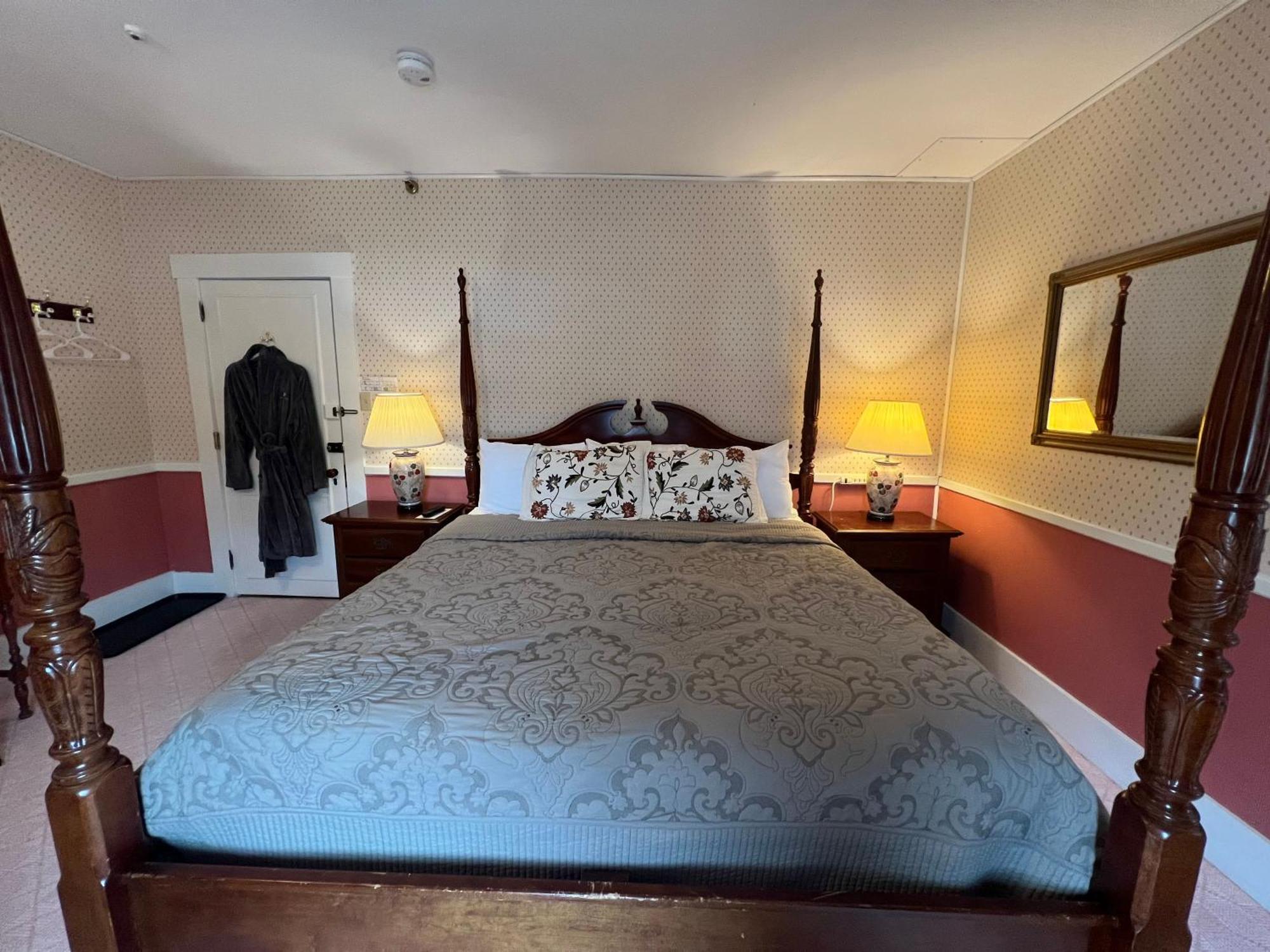Echo Lake Inn (Adults Only) Plymouth Экстерьер фото