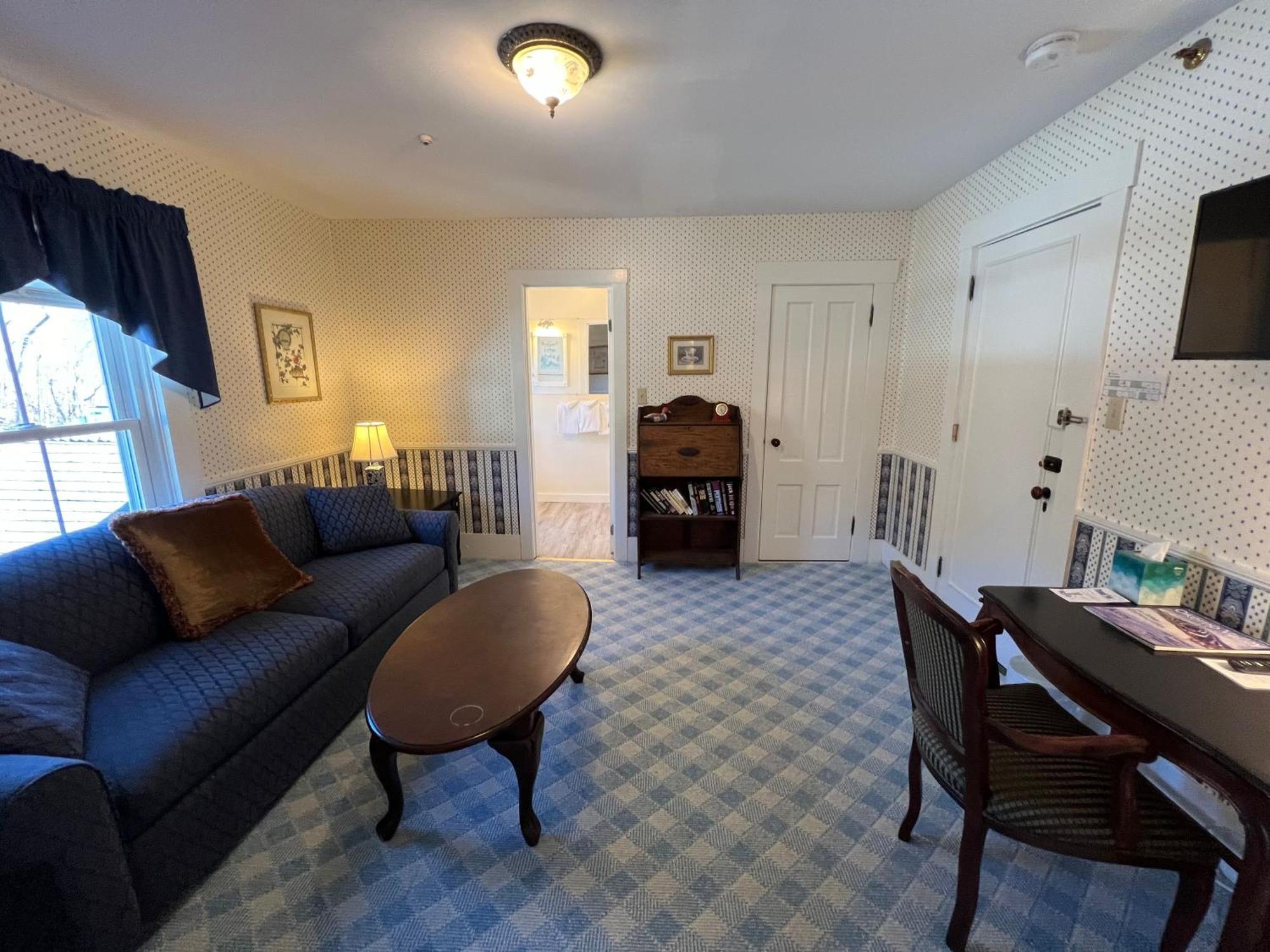 Echo Lake Inn (Adults Only) Plymouth Экстерьер фото