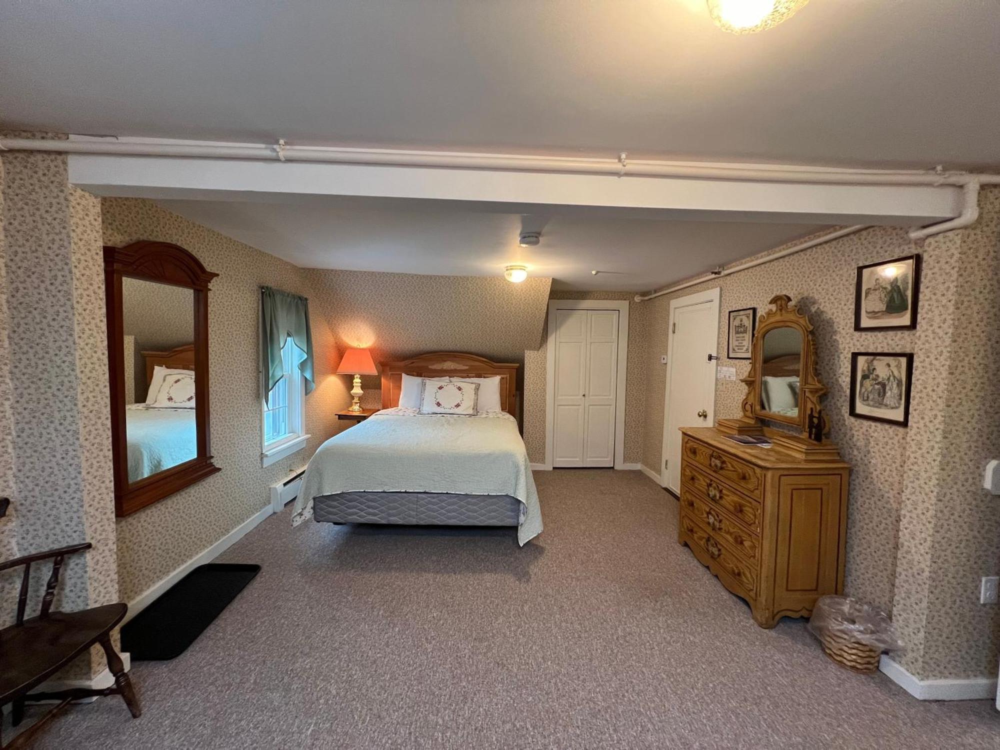 Echo Lake Inn (Adults Only) Plymouth Экстерьер фото